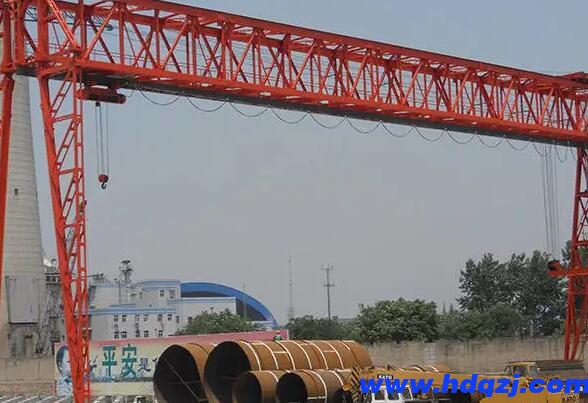 3噸門式起重機(jī)安裝的特點(diǎn)優(yōu)點(diǎn)有哪些