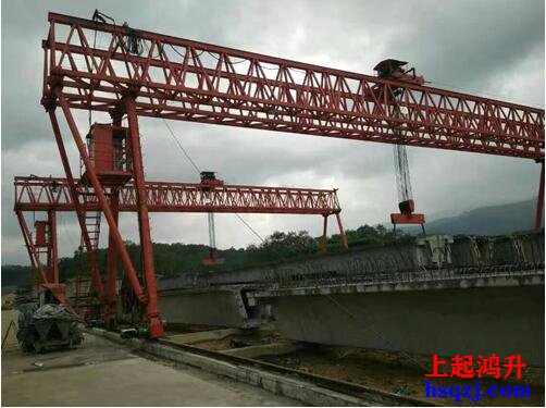 龍門吊生產(chǎn)廠家考察和挑選的時(shí)候要考慮什么